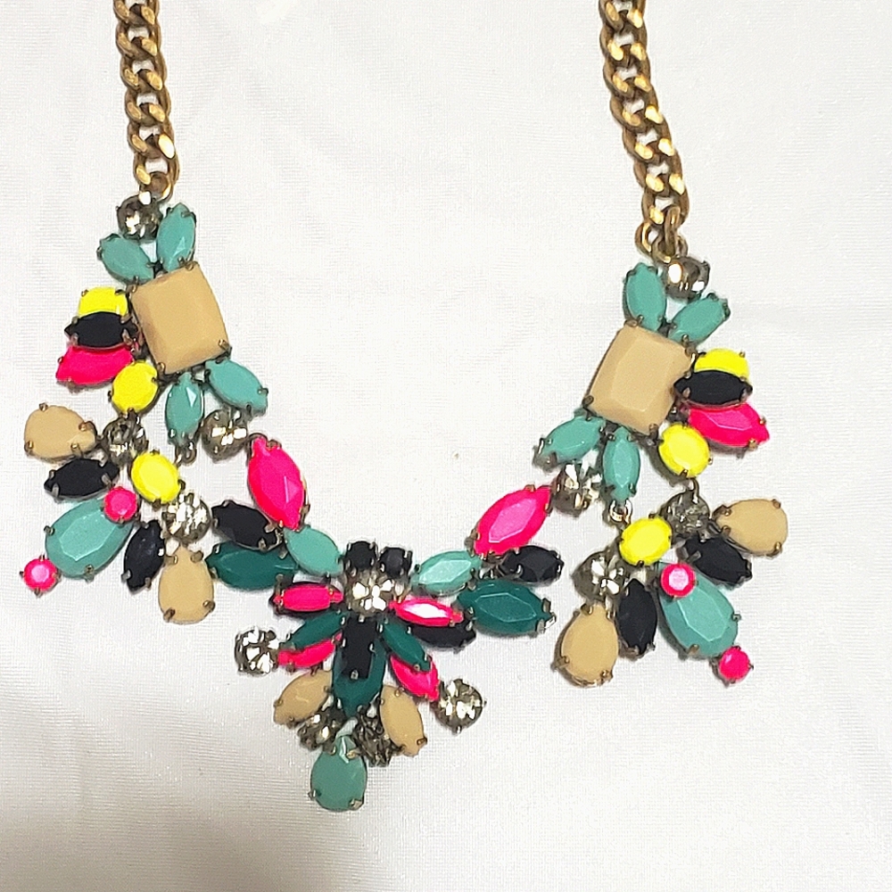 J. Crew statement necklace MUST GO